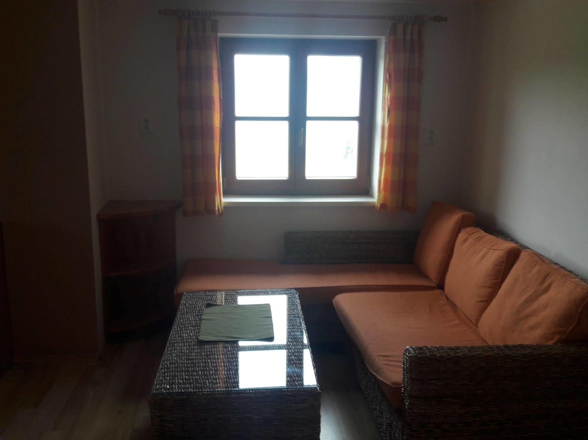 Hotel Lidicka Bouda Pec pod Snezkou Exterior photo